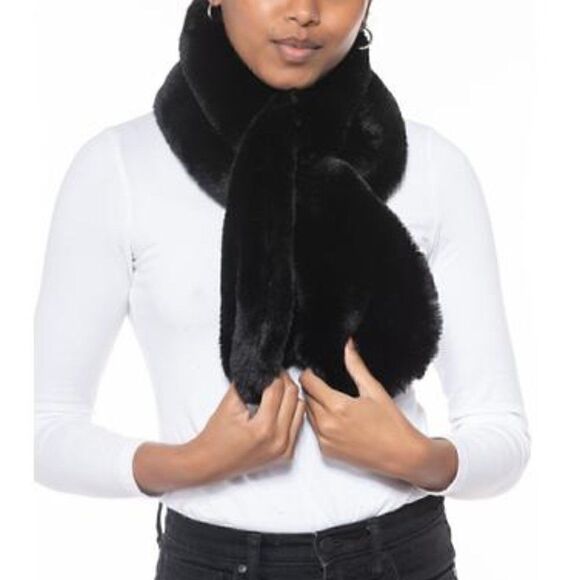 Inc International Concepts Faux Fur Pull-Through Scarf, BLACK, NEW - Picture 1 of 2